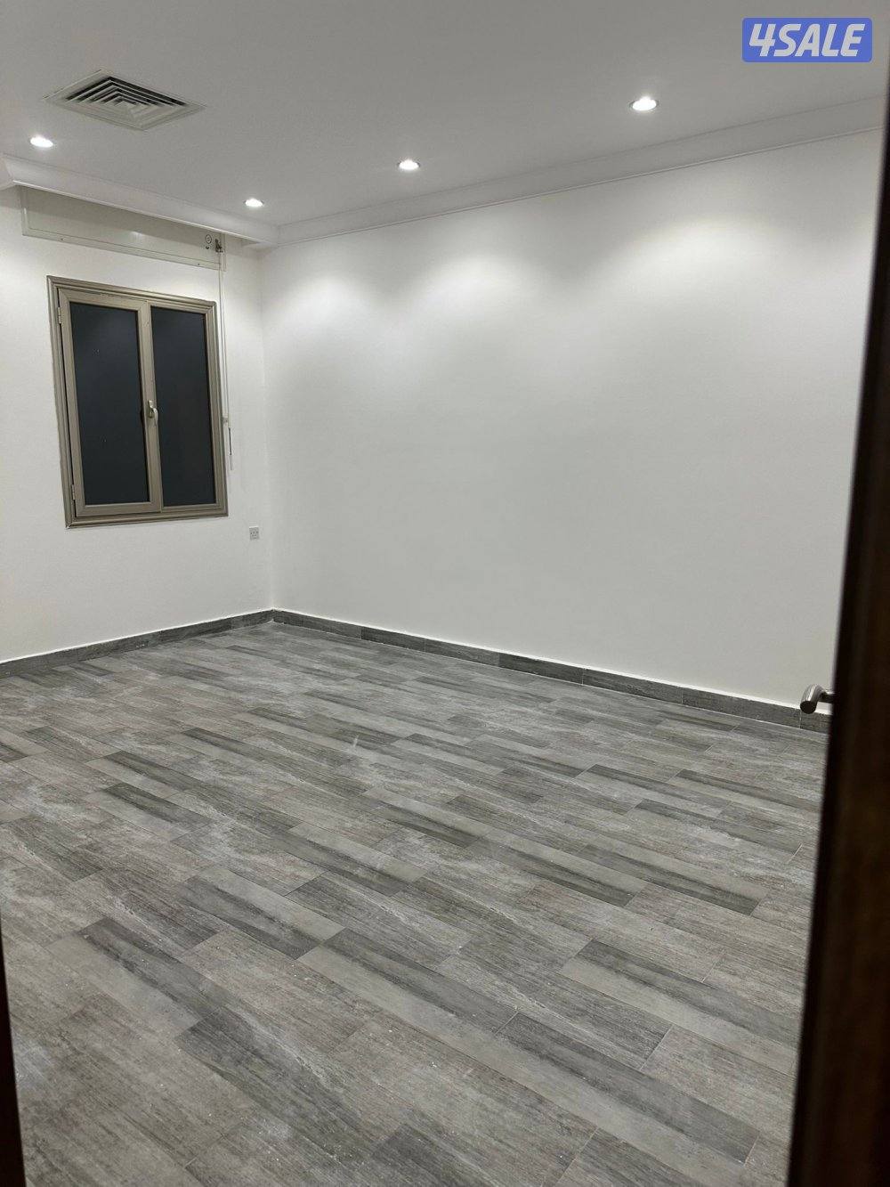 للإيجار شقة - صباح الاحمد قطاع E315