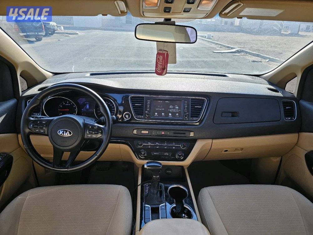 Kia Grand Carnival 20197