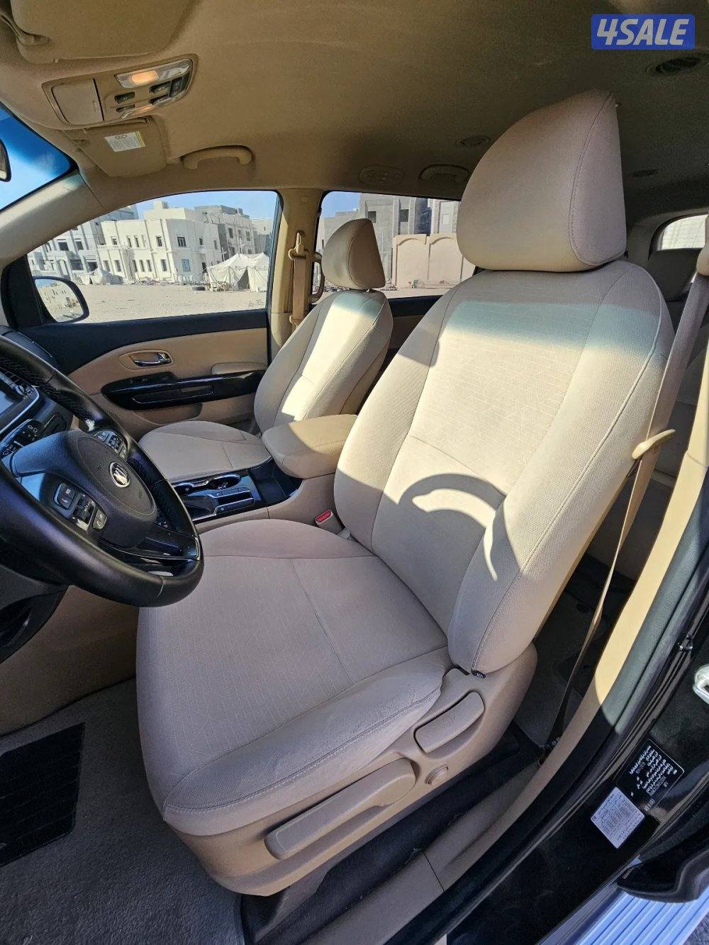 Kia Grand Carnival 20198