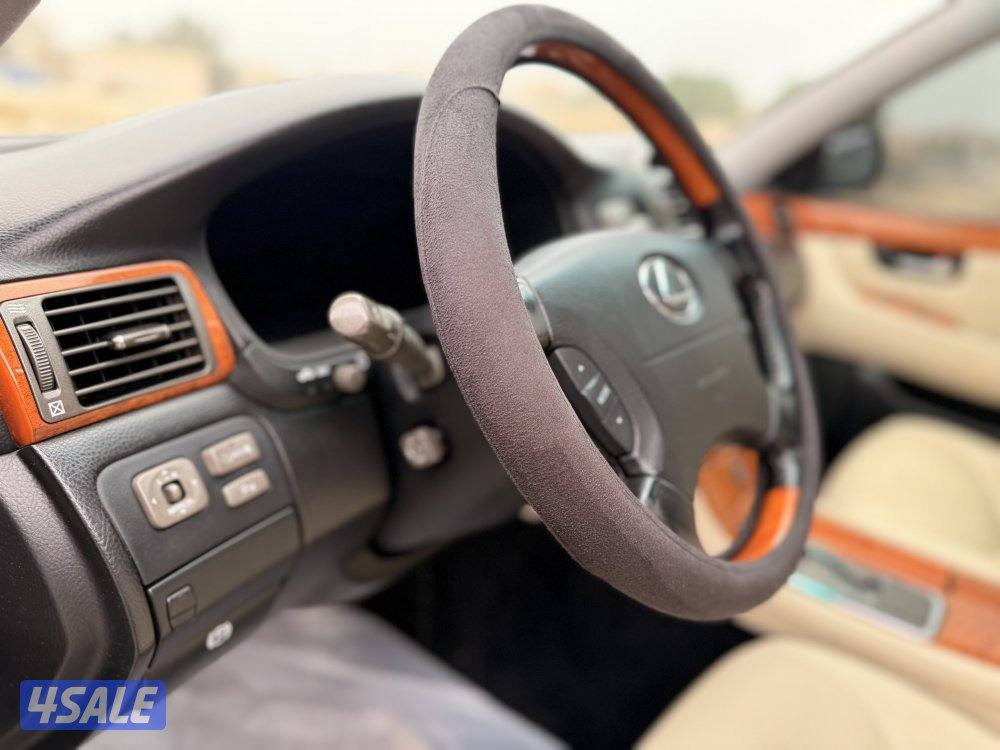 لكزس LS4302