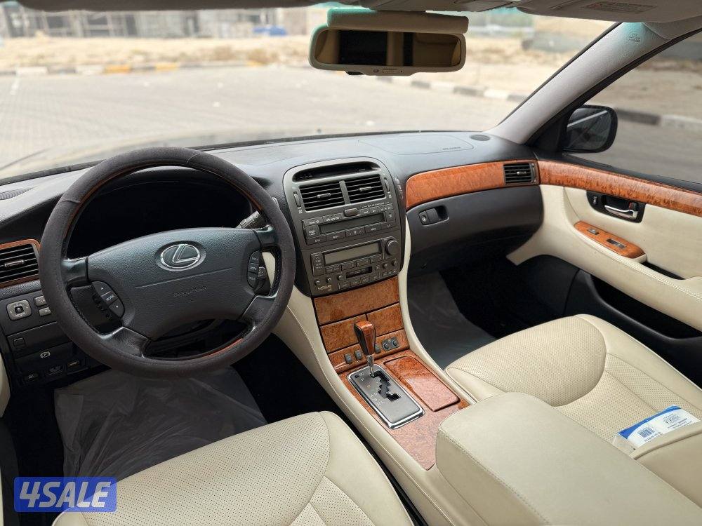 لكزس LS4304