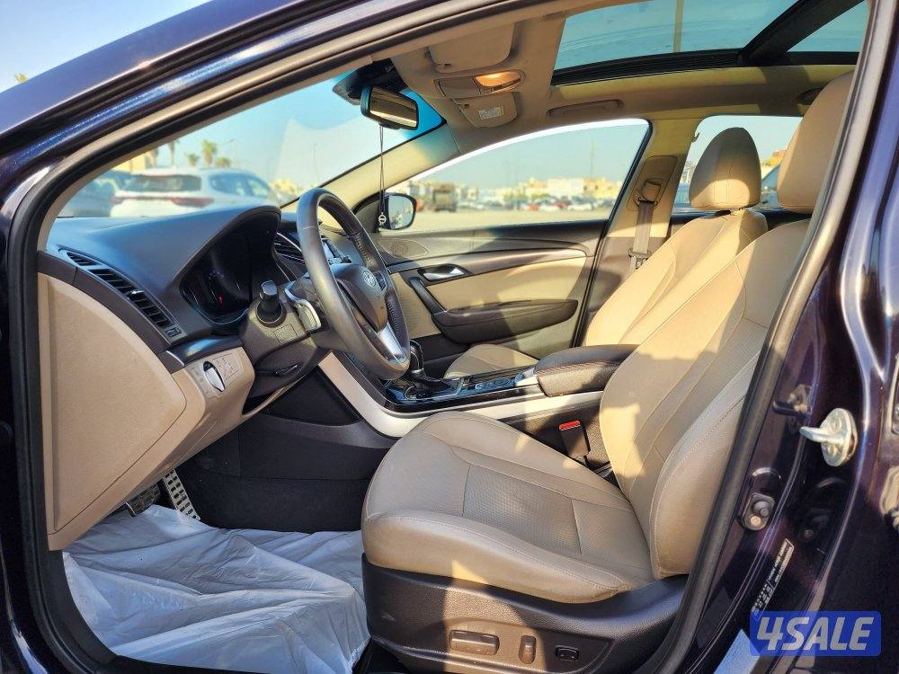 هيونداي i40 عداد 135 ألف جلد بانوراما 4 تواير جدد شرط الفحص بالكامل3