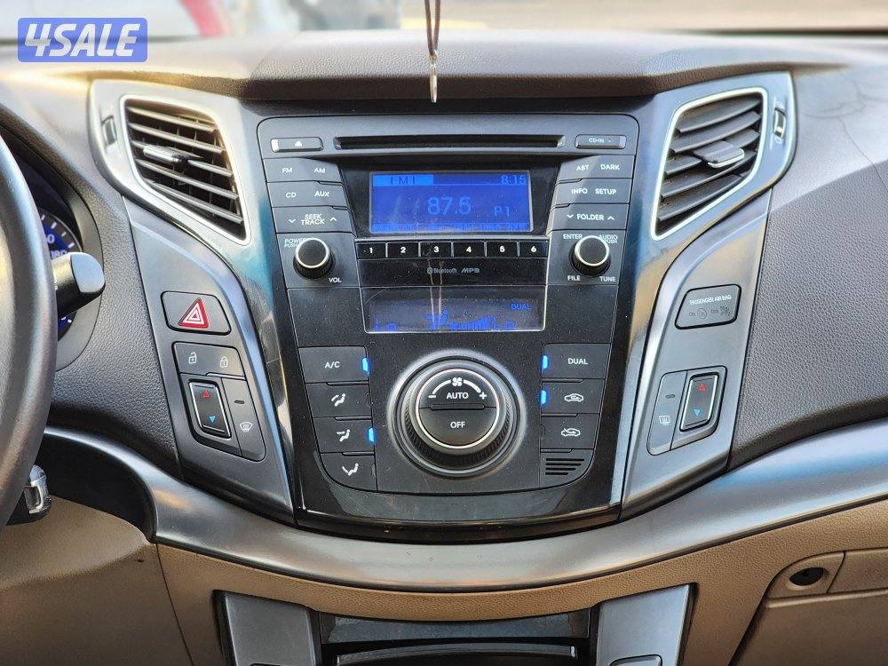 هيونداي i40 عداد 135 ألف جلد بانوراما 4 تواير جدد شرط الفحص بالكامل7