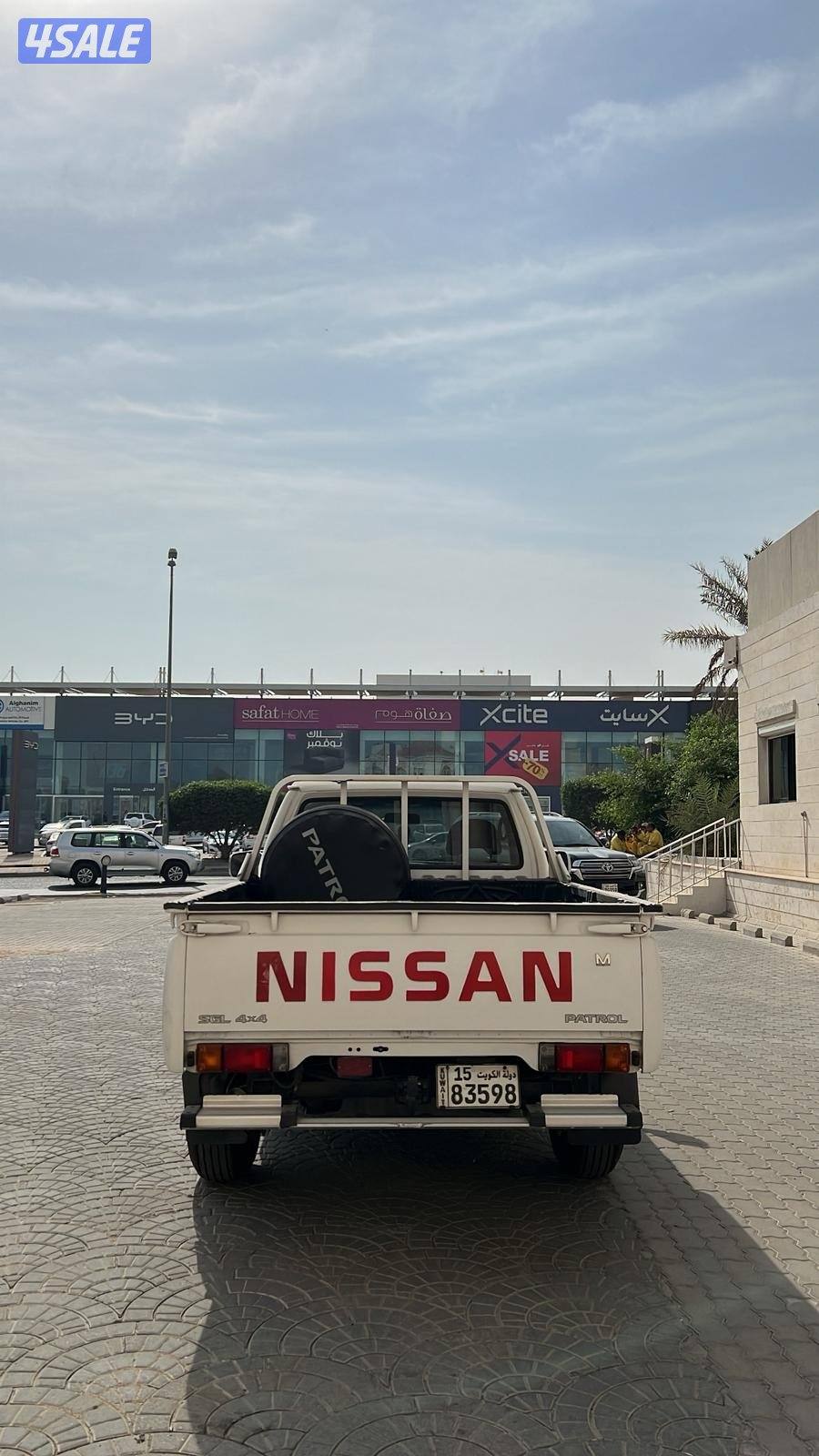 للبيع شاص فتك فل كامل
وارد المسعود الامارات 
قير عادي 
دفلوك 
ثلاجه 
ص8