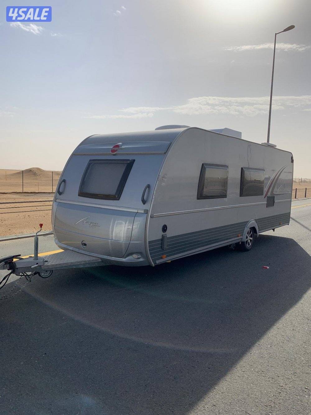 كرفان ‏Burstner0