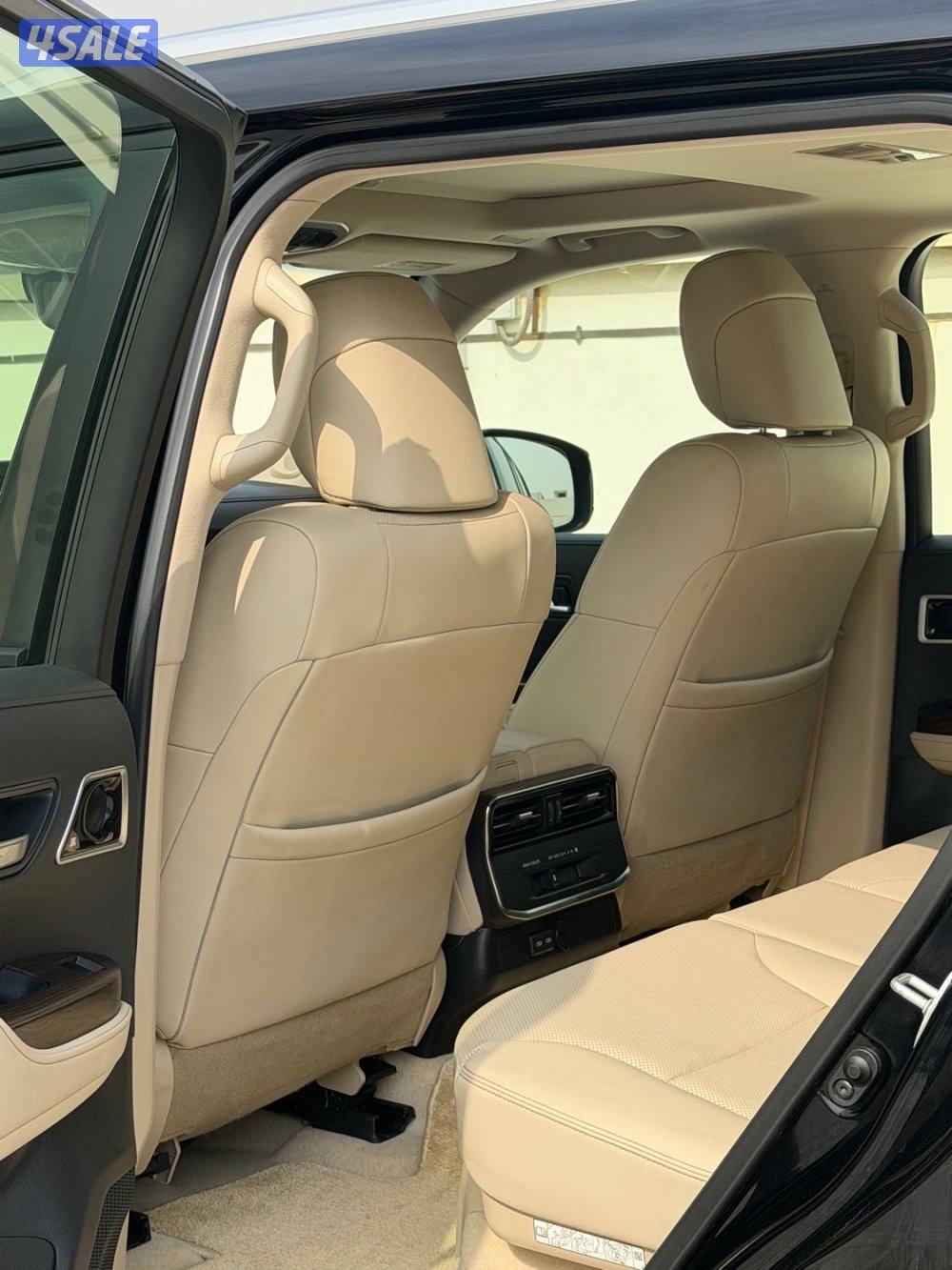 لاند كروز ايرو اس20232