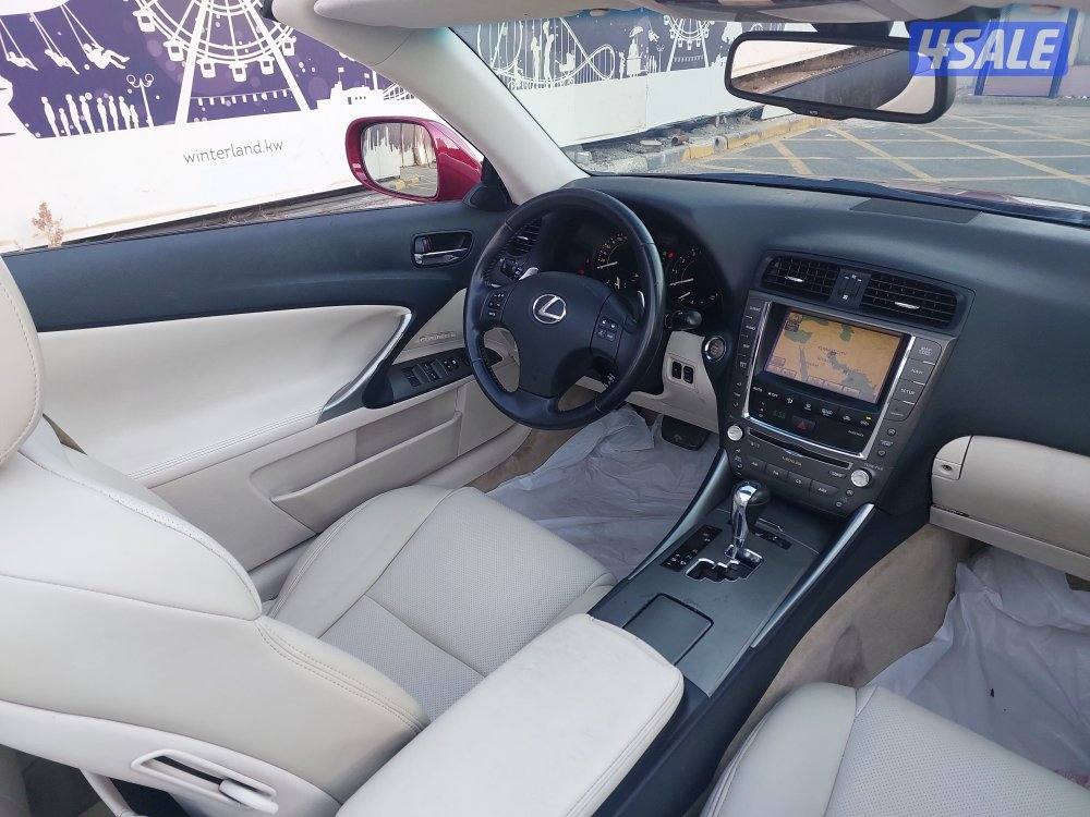 Lexus IS300C . 20104