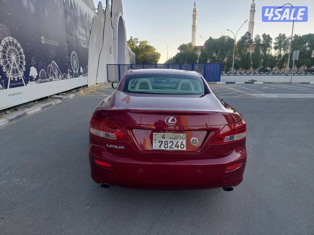 Lexus IS300C . 20106