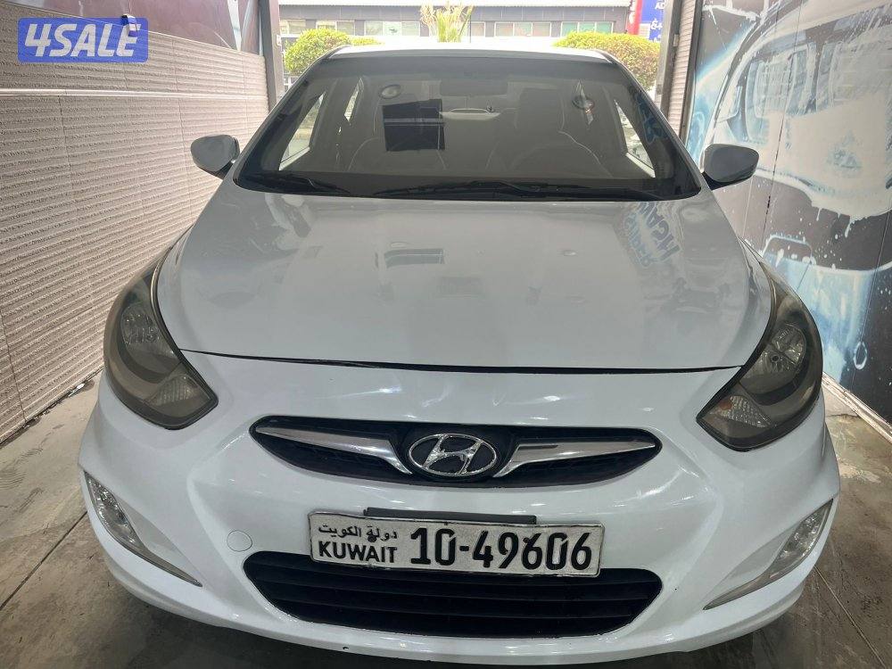 للبيع هيونداي اكسنت ٢٠١١2