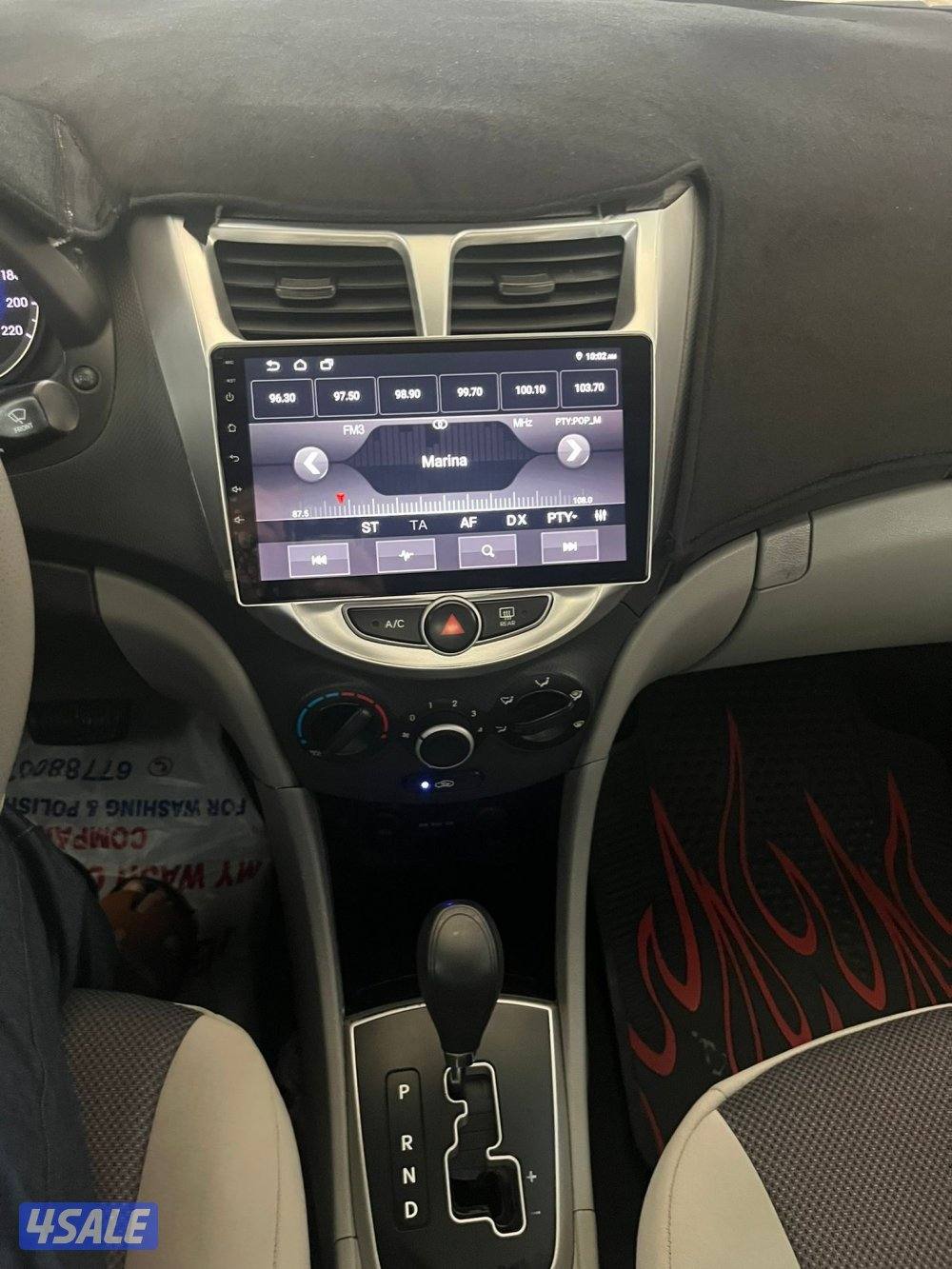 للبيع هيونداي اكسنت ٢٠١١4