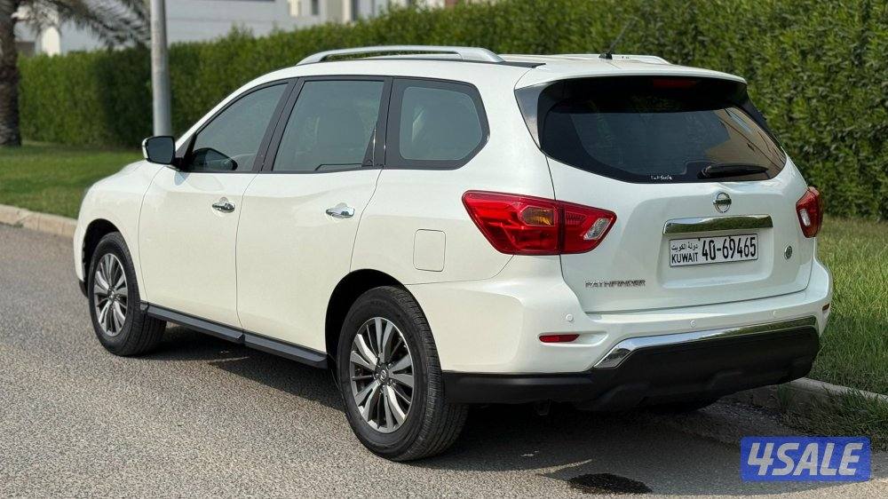 للبيع جيب باثفايندر موديل 20182