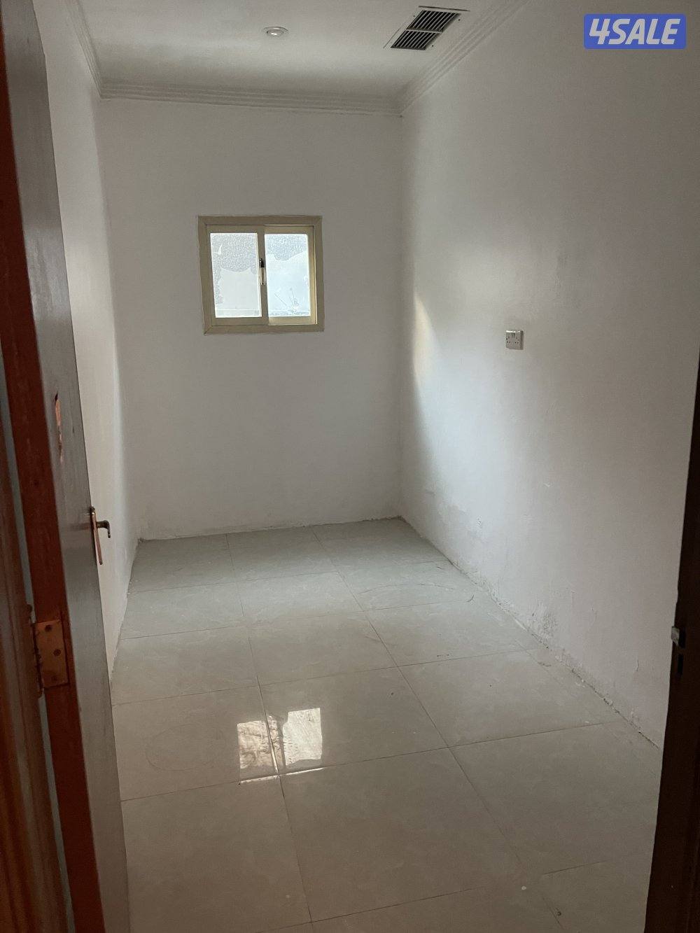 شقه ارضيه للايجار بالاندلس من المالك مباشر يمنع الوساطه5