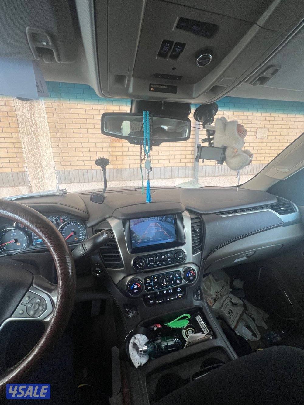 بيعه سريعه تاهو٢٠١٥اعلا درجه فحص ماشي ٣٠٠ فقط الي بيشتري يتصل4