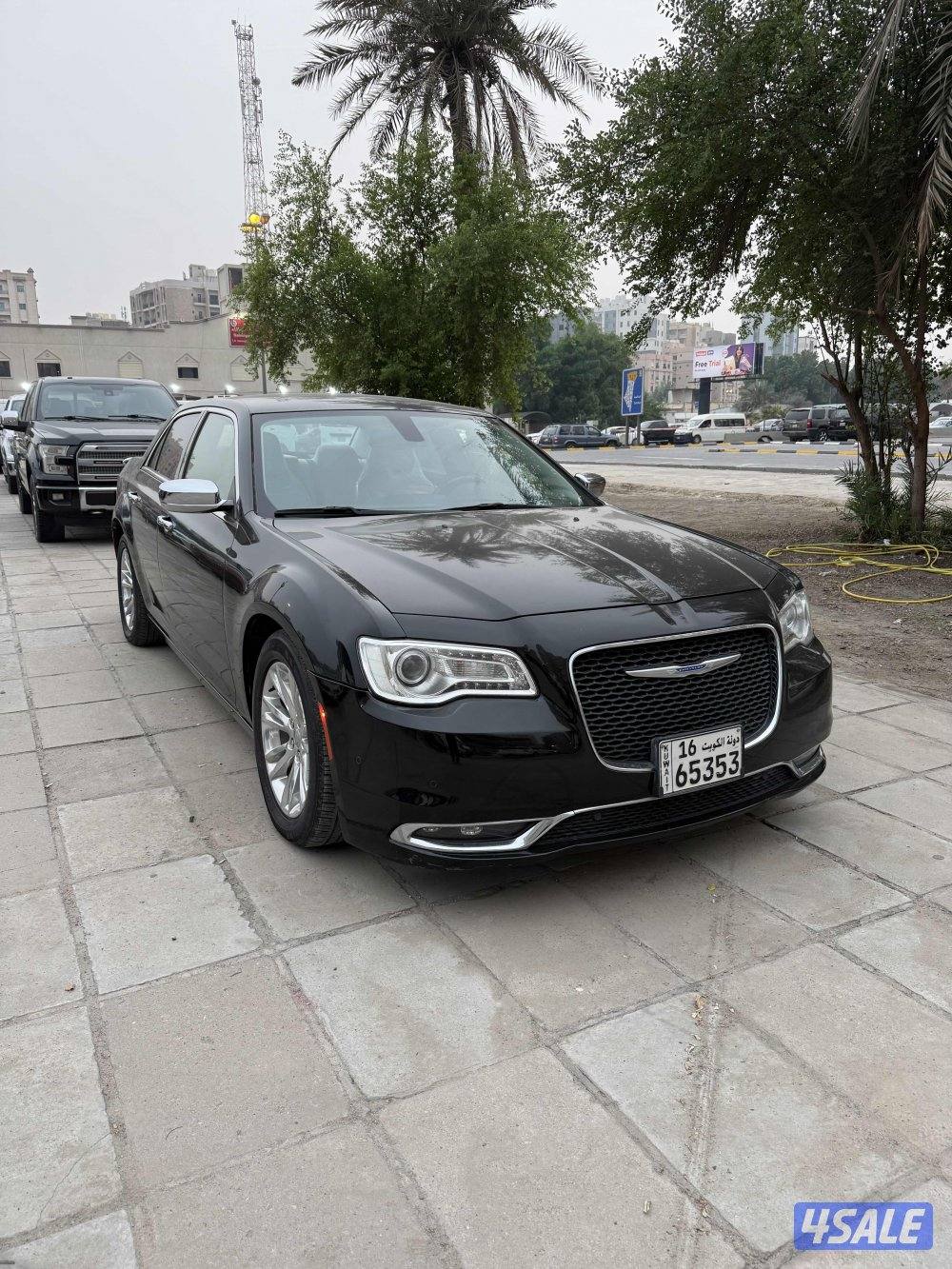 للبيع كرايزلر 2019 وارد الوكاله0