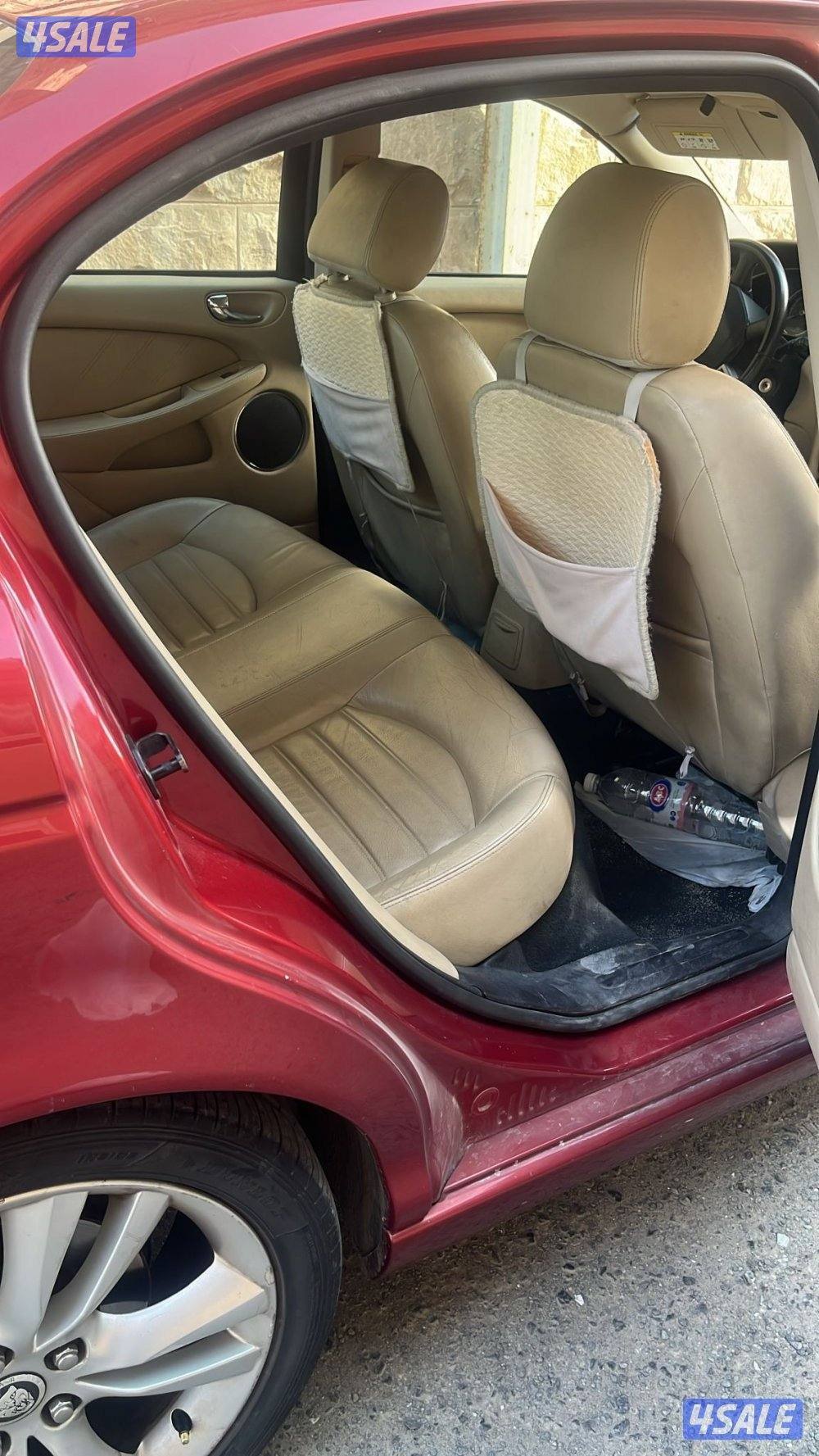 جاكور XTIP. 2009. بحاله جيده عداد 220. الف2