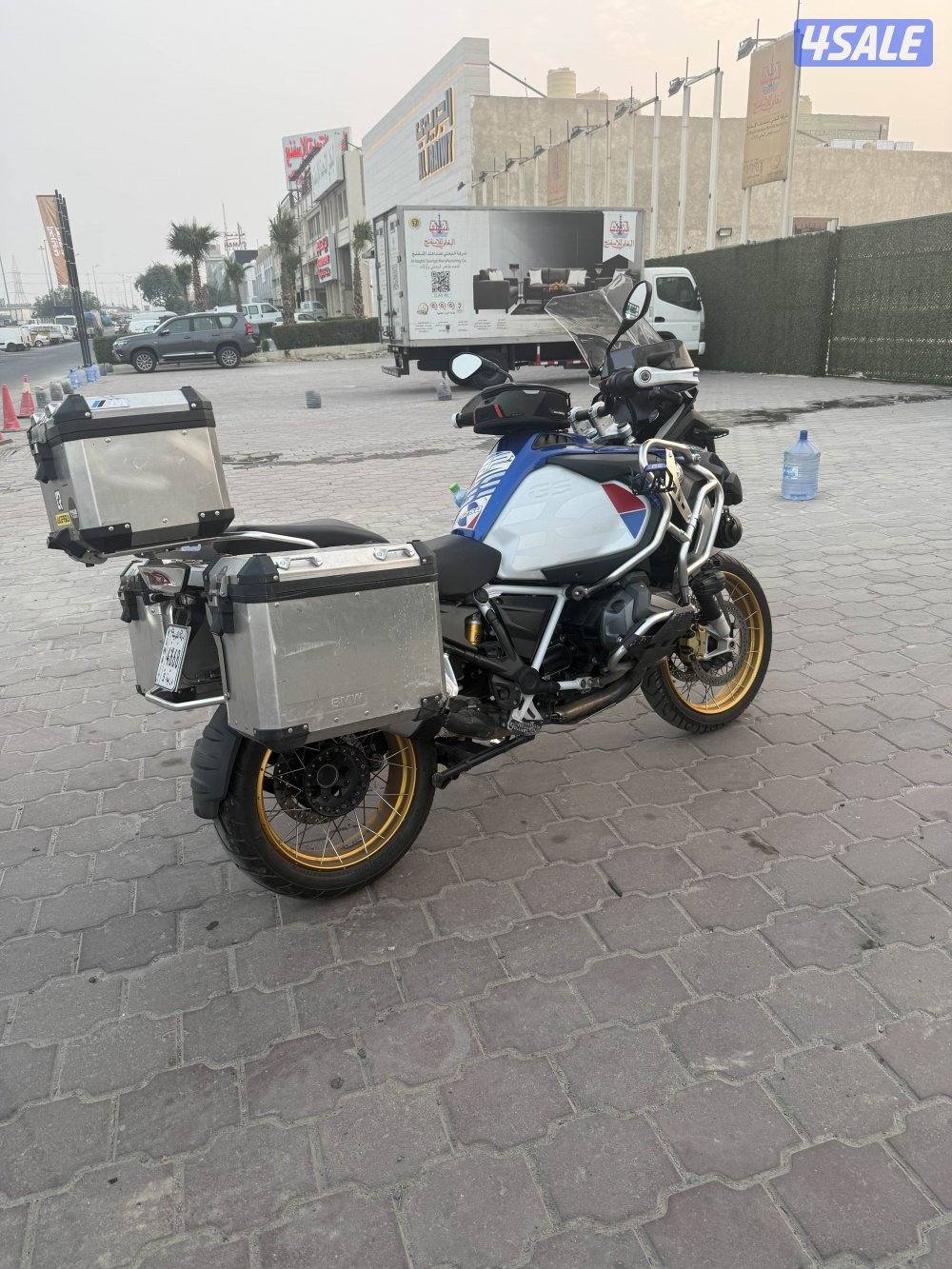 bmw gs 1250 التانكي الكبير1