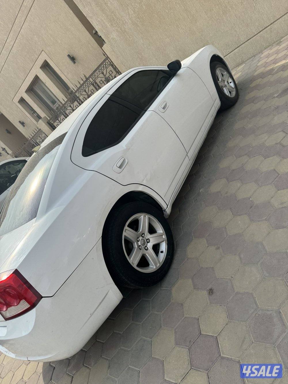 دودج تشارجر ٢٠١٠3