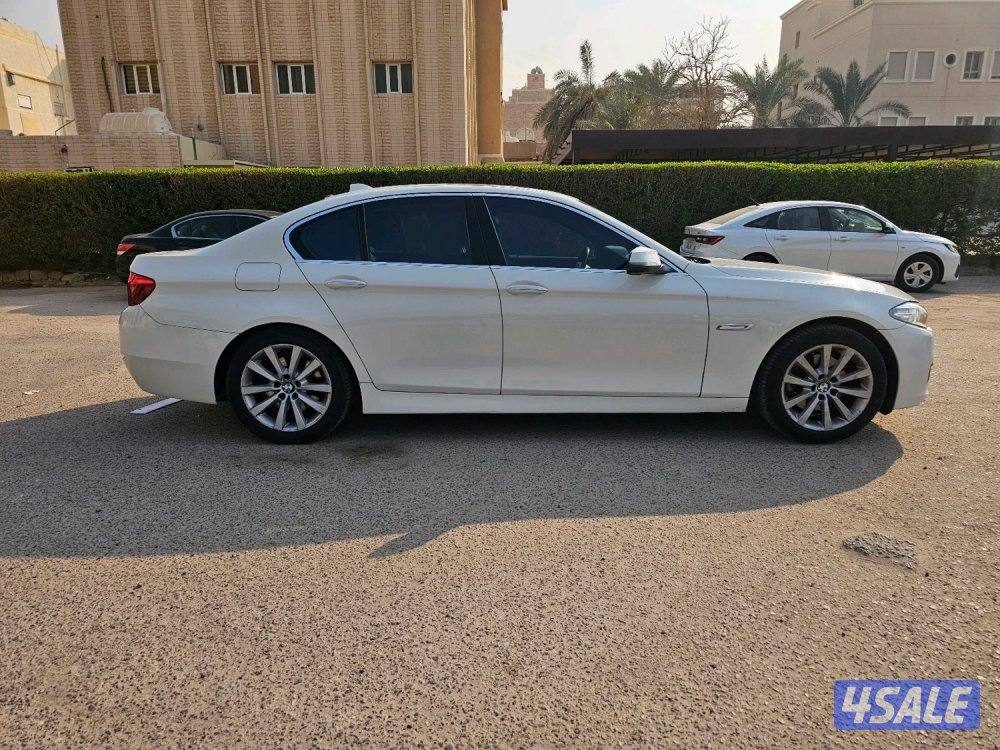 للبيع بي ام دبليو 528i موديل 20153