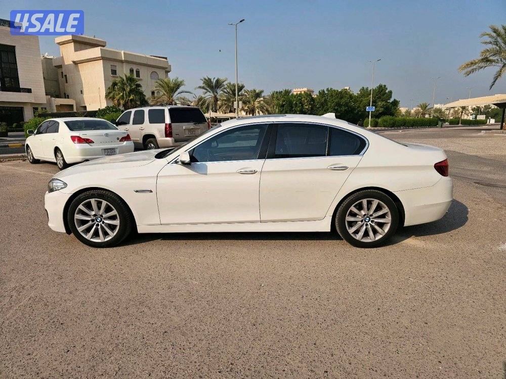 للبيع بي ام دبليو 528i موديل 20154