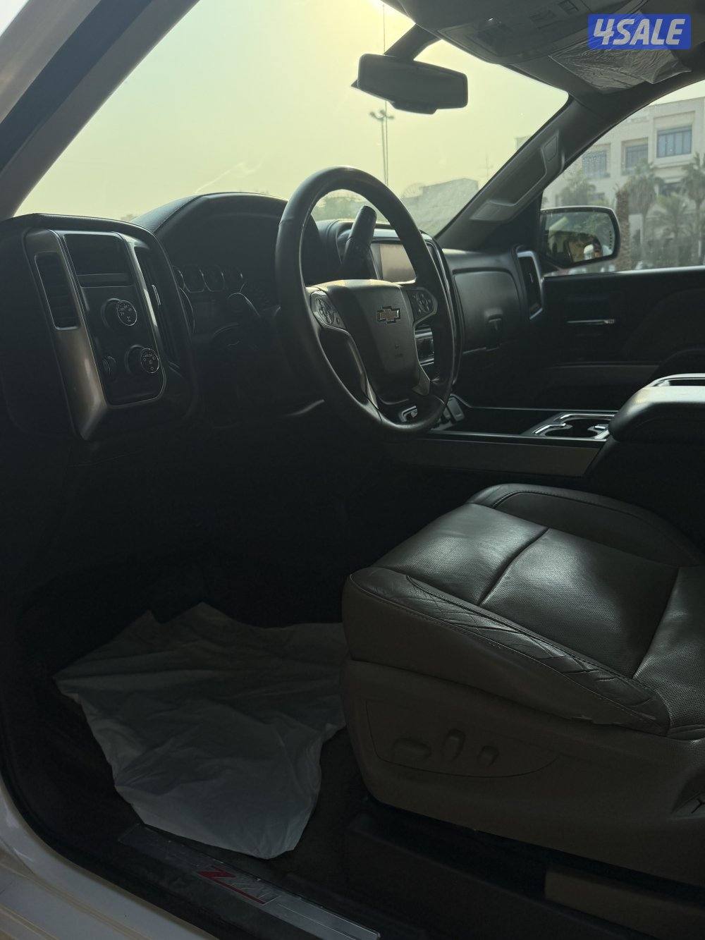 سلفرادو Z71 ماشي 170 موصفات خاصه دبل قير فتحه8