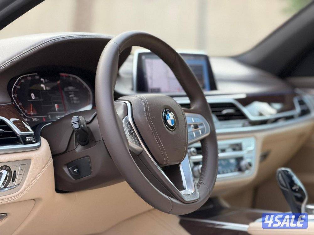 للبيع BMW 740LI موديل 2020 وارد الغانم7