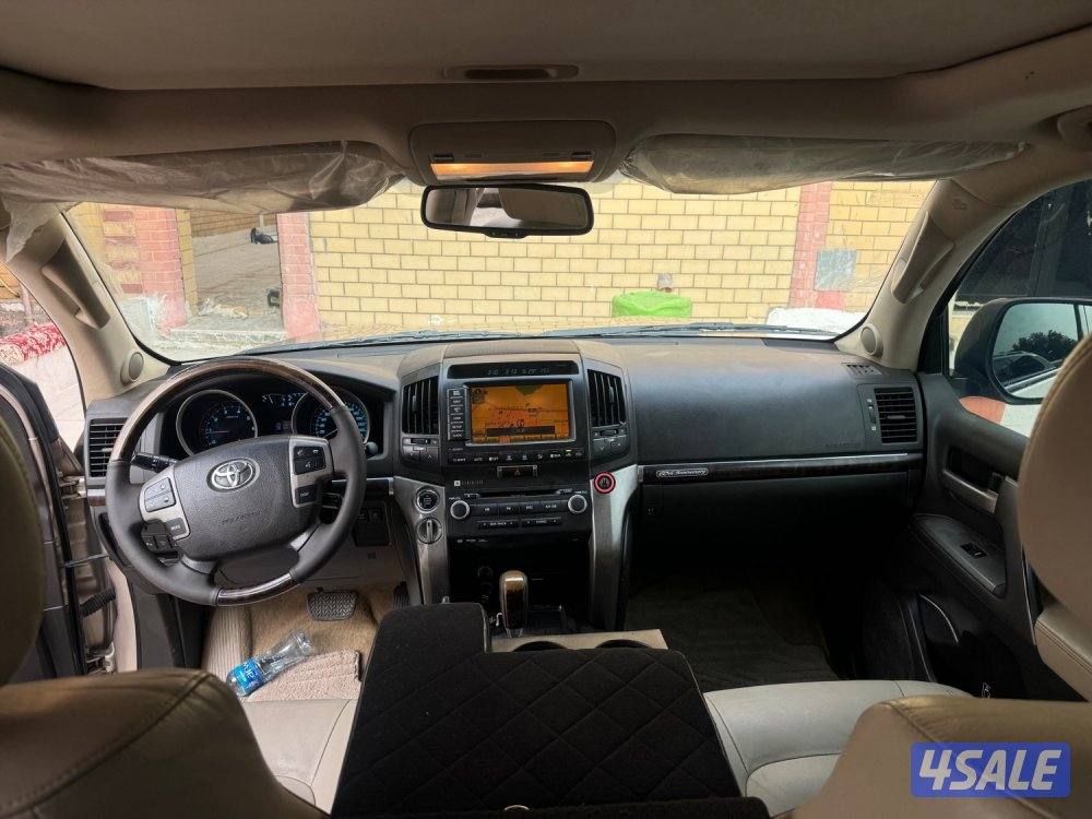 لاندكروزر Vxr 5.74