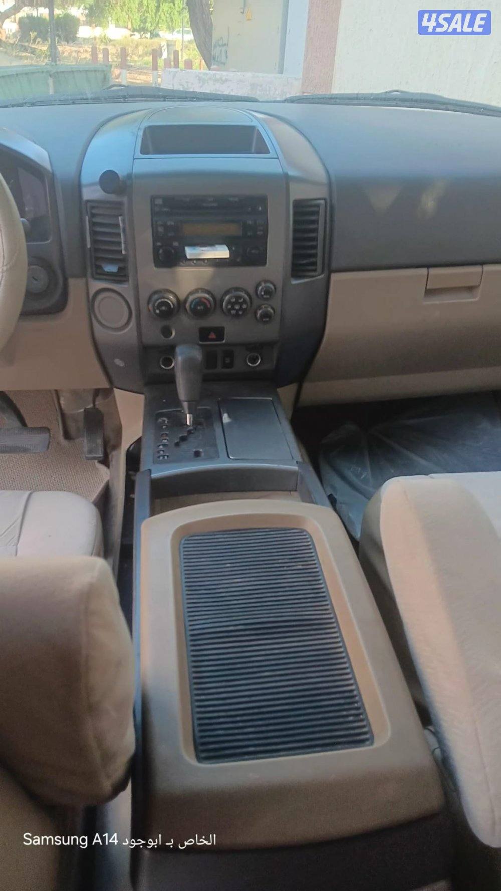 نيسان ارمادا نظيفه جدا وع الشرط7