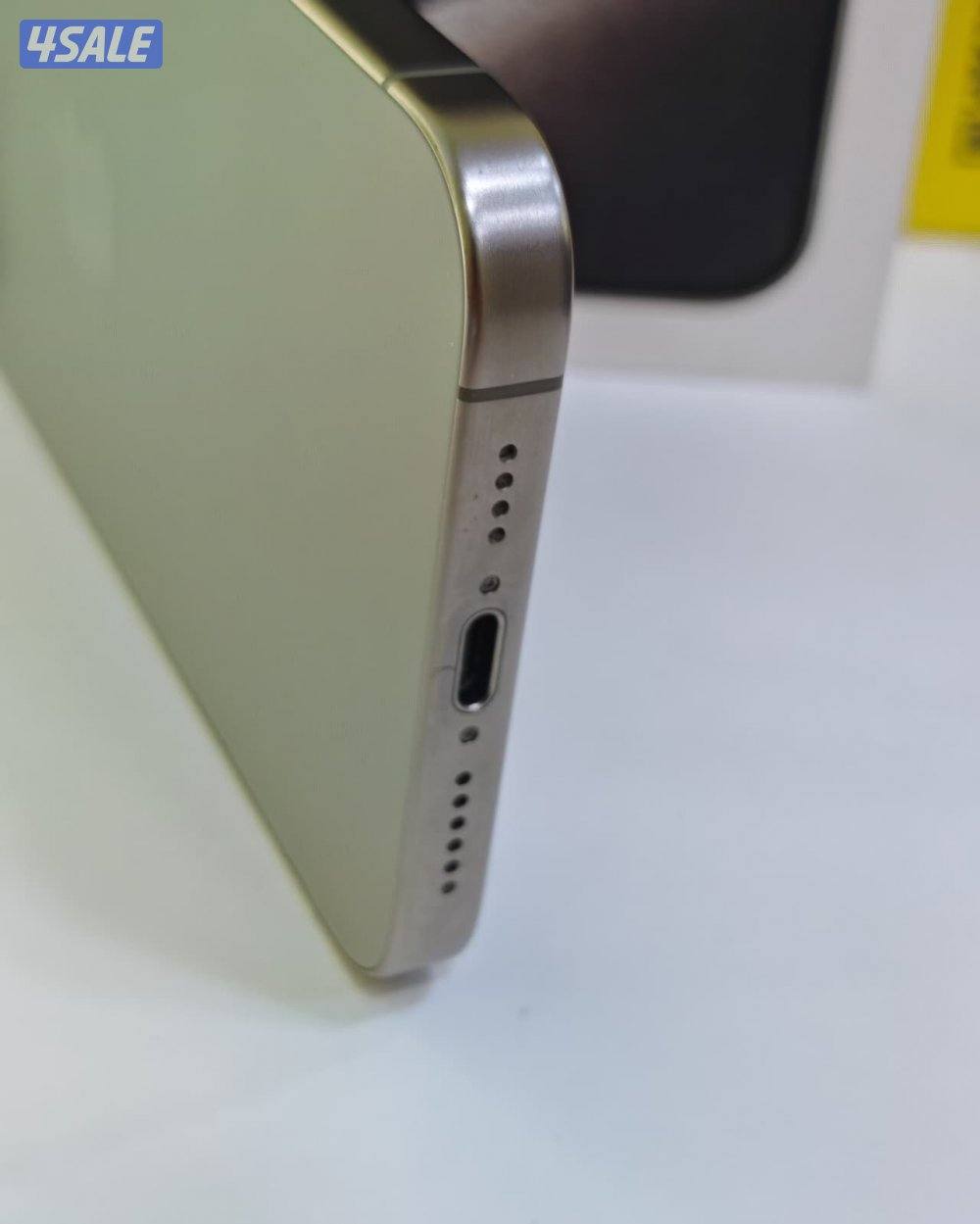 آيفون 15 برو ماكس – 256 جيجابايت – تيتانيوم – iPhone 15 Pro Max 256GB5