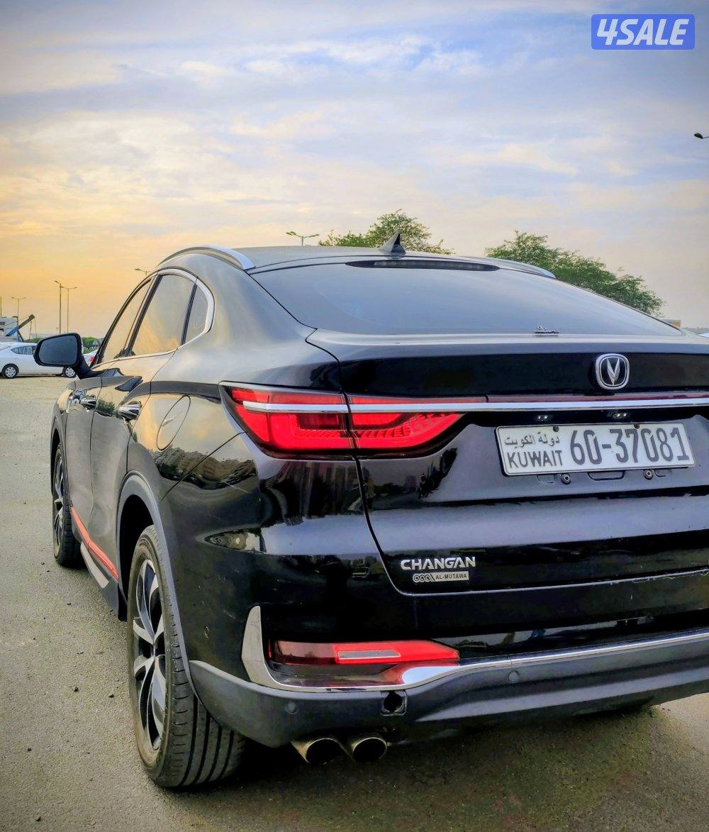 للبيع شانجان 2022 CS855