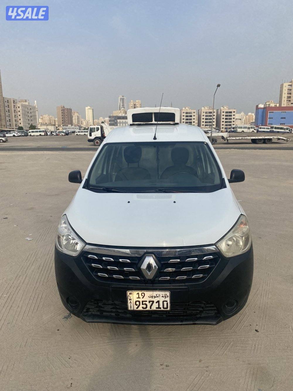 رينو دوكر ثلاجة موديل ٢٠٢٢جاهزة للإستخدام1