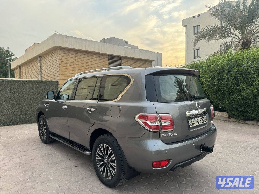 للبيع باترول V8 تيتانيوم موديل 2017 بحالة الوكاله1