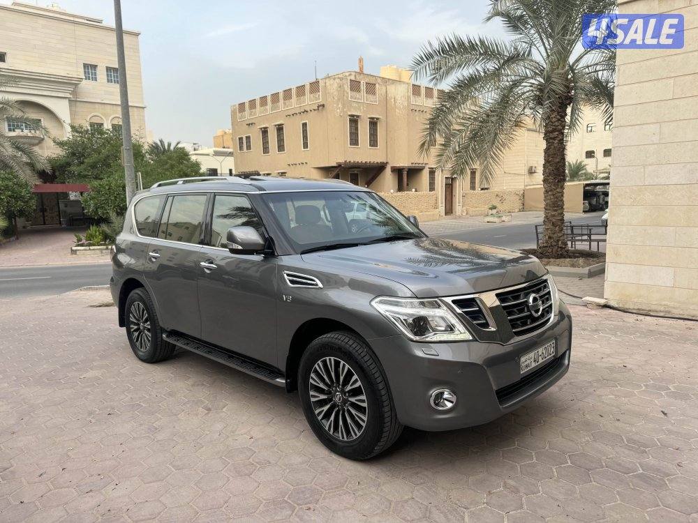 للبيع باترول V8 تيتانيوم موديل 2017 بحالة الوكاله3