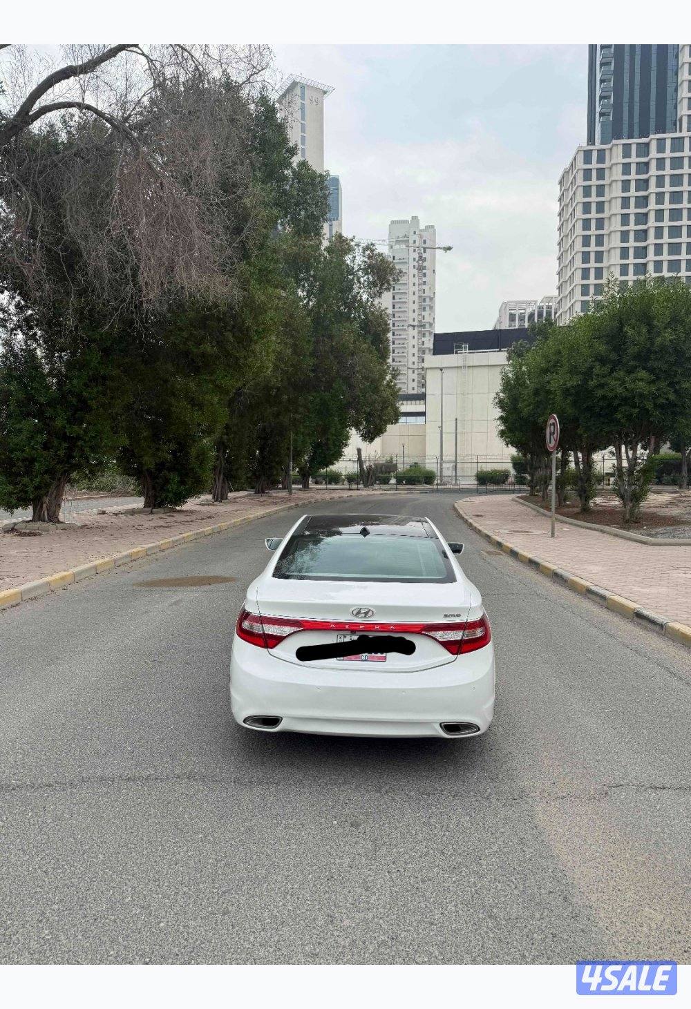 للبيع  ازيرا سيارة  دبلوماسي3