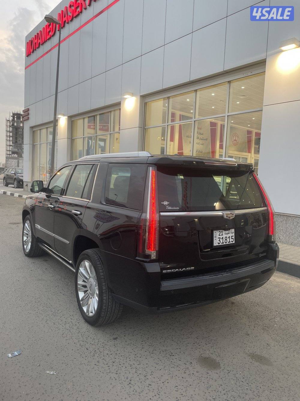 كاديلاك اسكاليد بلاتينيوم1