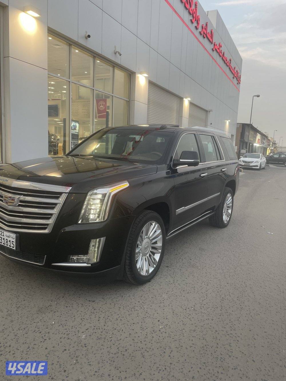 كاديلاك اسكاليد بلاتينيوم3