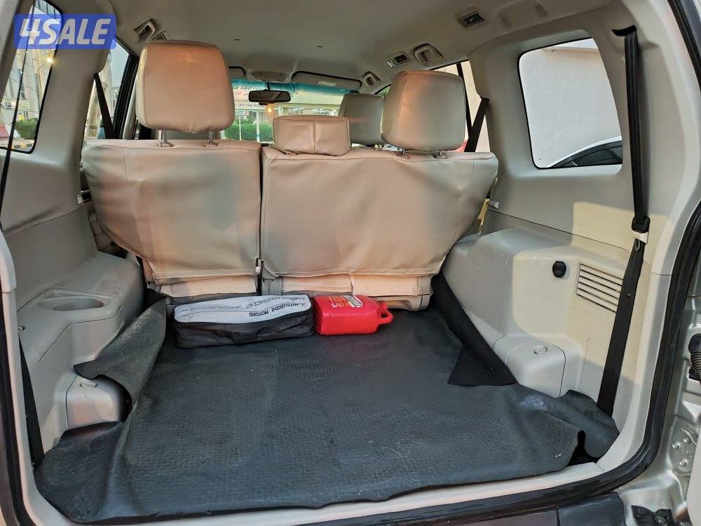 باجيرو 2020 عداد 90 الف صبغ الوكالة عدا قطعتين1