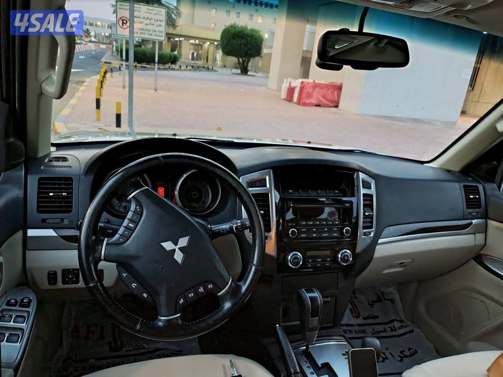 باجيرو 2020 عداد 90 الف صبغ الوكالة عدا قطعتين4