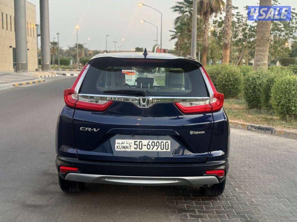 هوندا CRV موديل 2018 بحاله الوكاله شرط الفحص4
