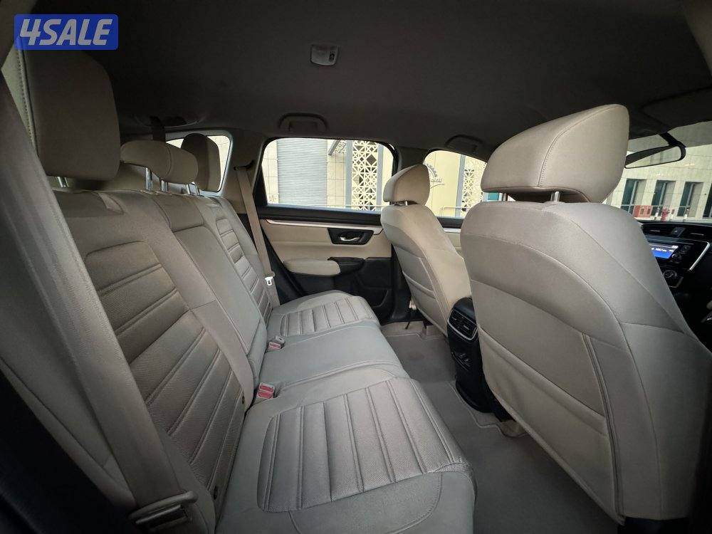 هوندا CRV موديل 2018 بحاله الوكاله شرط الفحص6