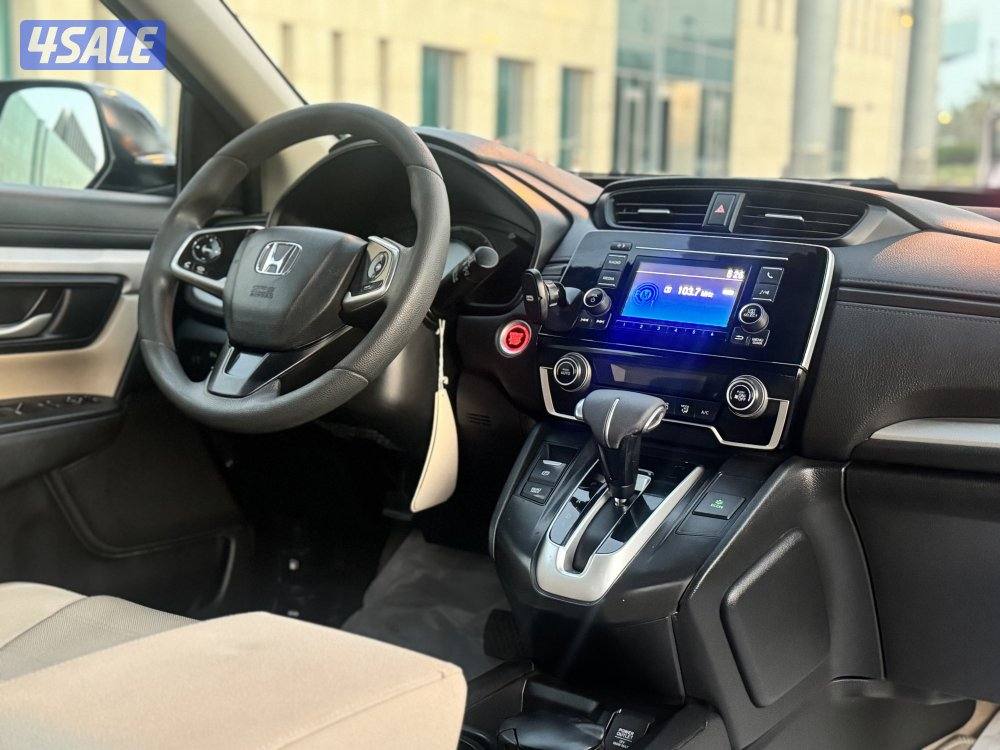 هوندا CRV موديل 2018 بحاله الوكاله شرط الفحص13