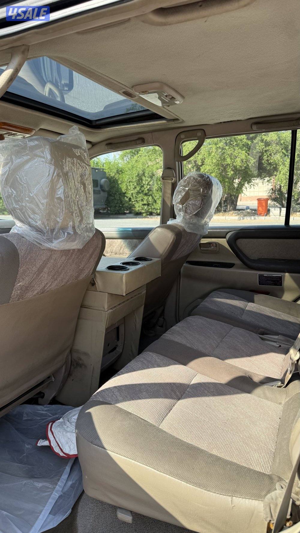 للبيع لاند قير عادي شاصي جيد3