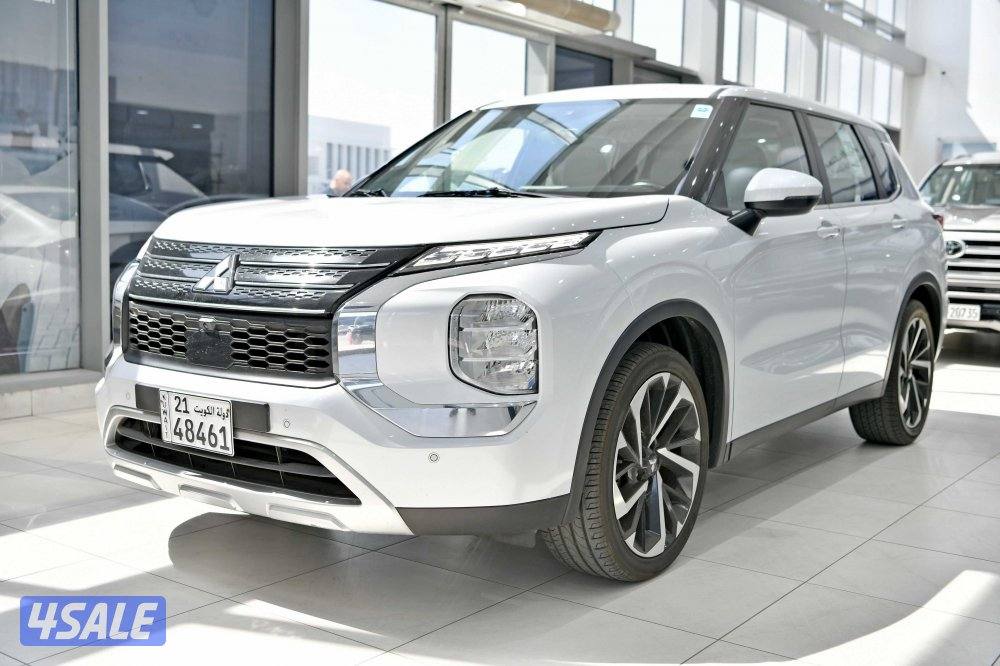 ميتسوبيشي اوتلاندر0