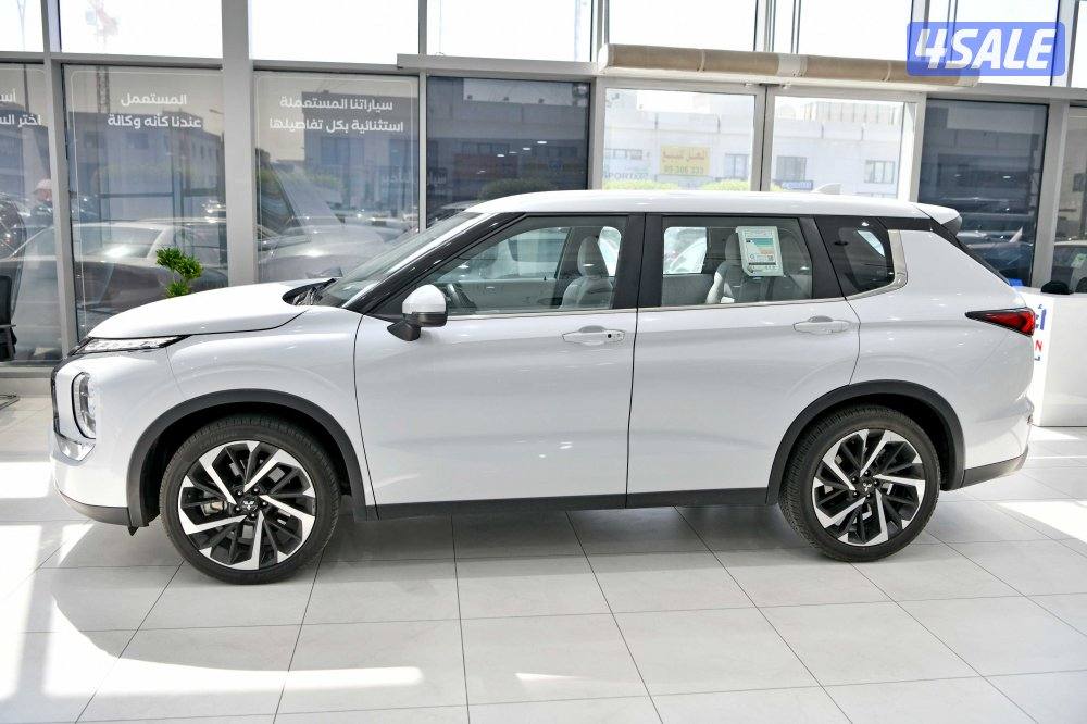 ميتسوبيشي اوتلاندر2