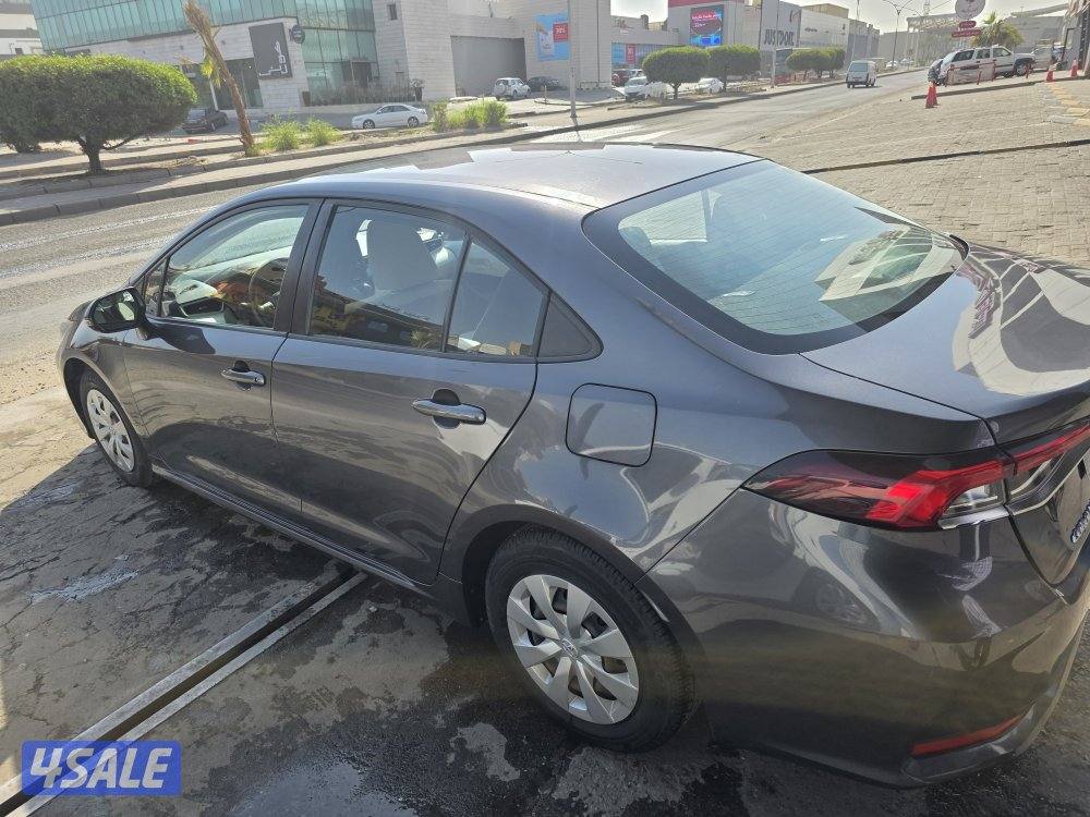 كورولا موديل ٢٠٢١ ممشي ١٣٩ شرط الفحص قير مكينه شاصي(بودي اصباغ متفرقة)2