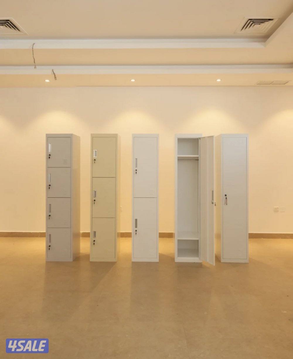 Steel Lockers - Brand New and Free Delivery / خزان حديد جديد توصيل2