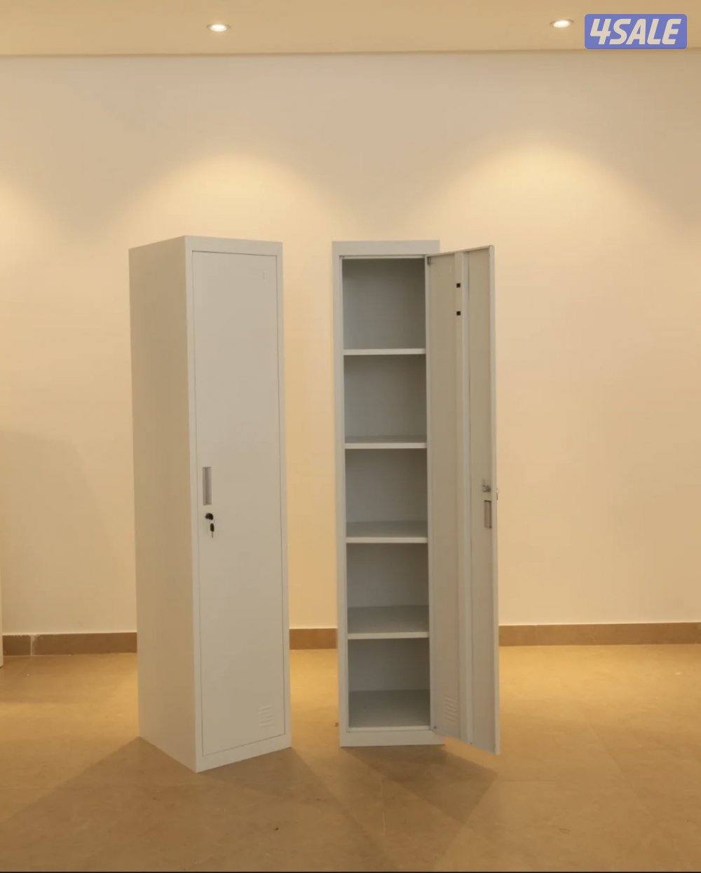 Steel Lockers - Brand New and Free Delivery / خزان حديد جديد توصيل5
