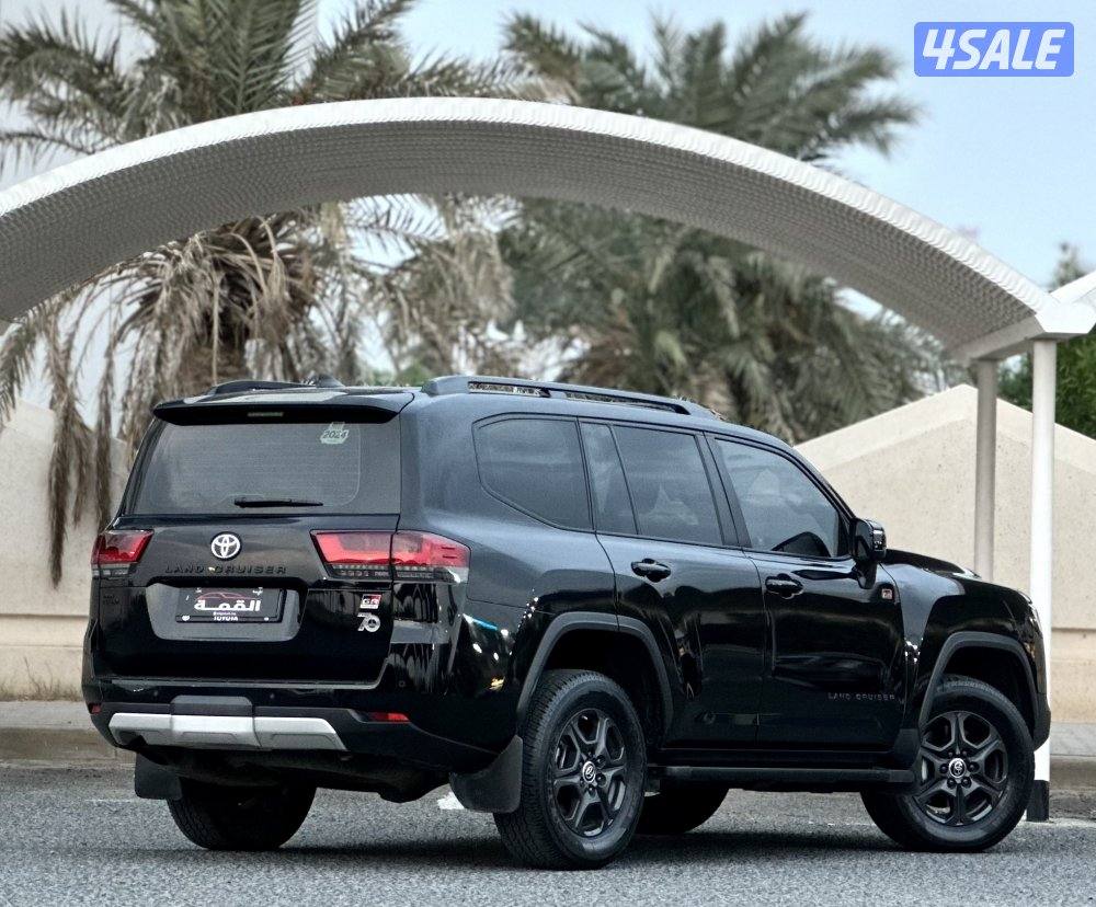 معرض القمة🚩6