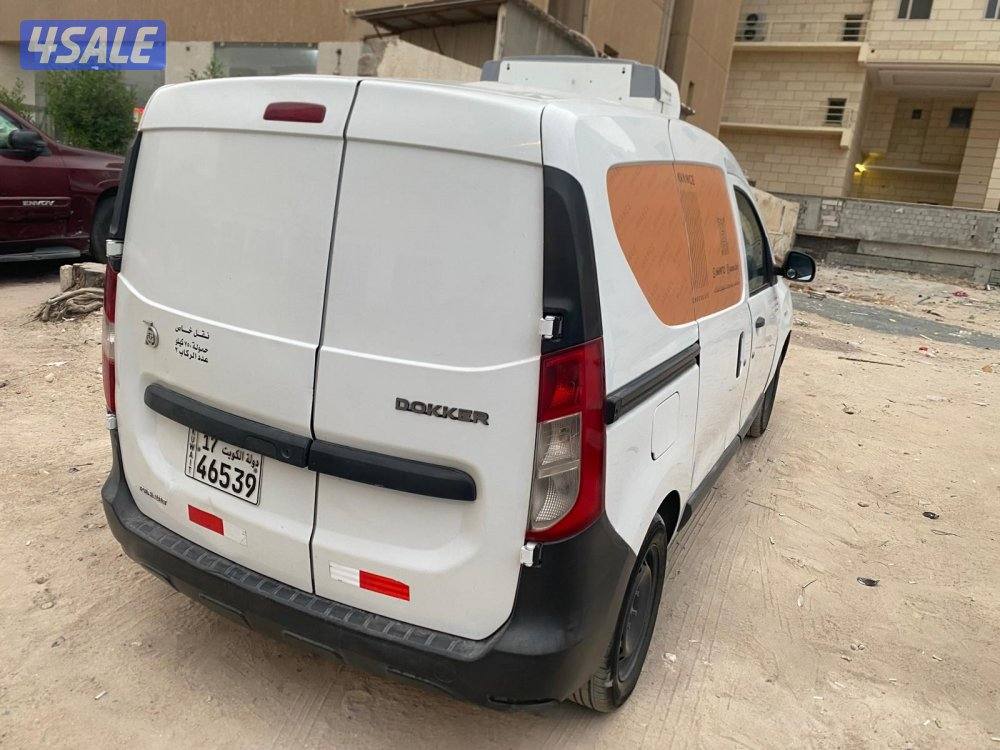 للبيع رينو دوكر ثلاجة موديل 20202