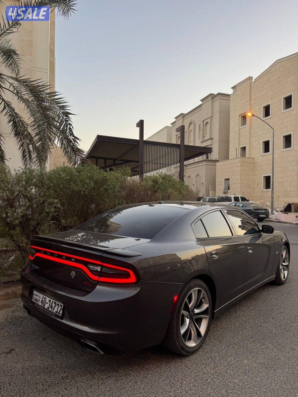 دوج تشارجر4