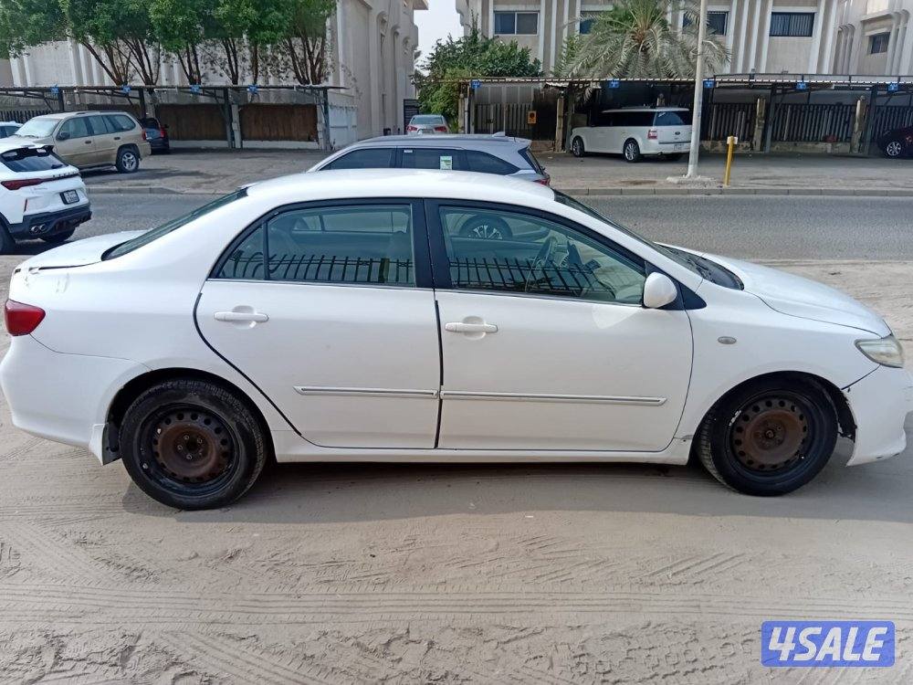 سياره تويوتا كورولا 20092